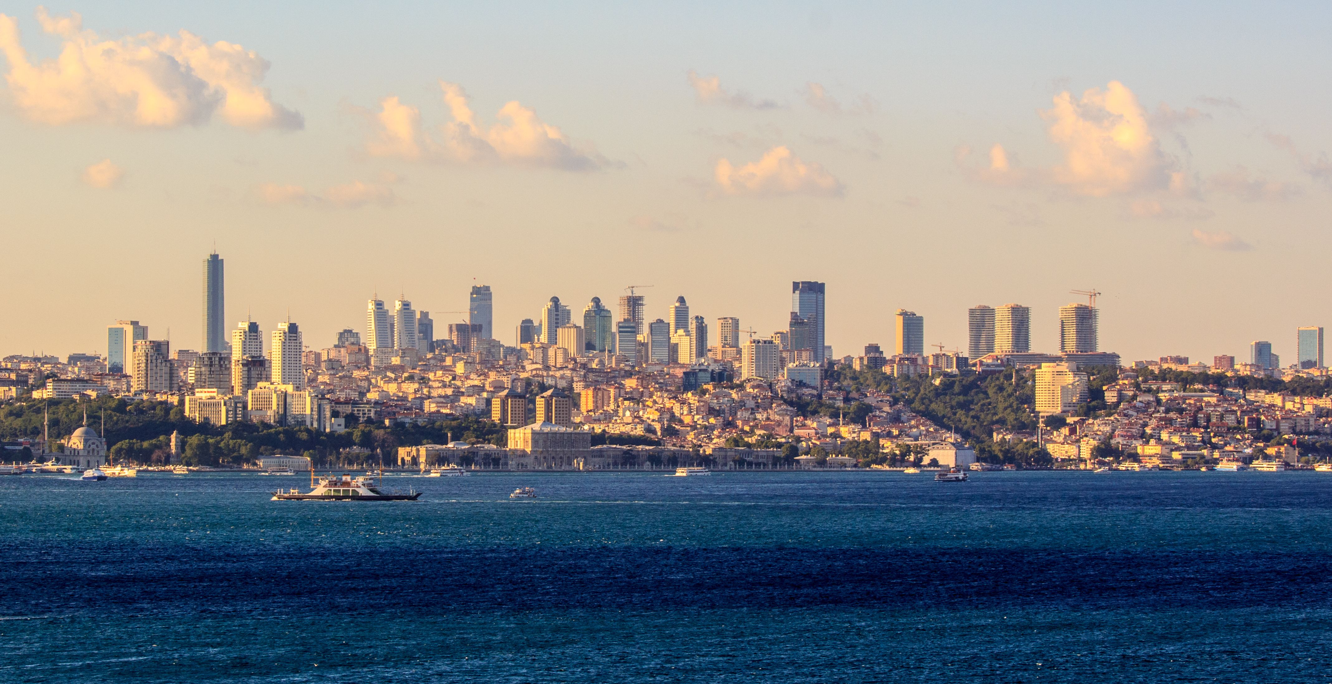 Istanbul - Wikipedia, the free encyclopedia